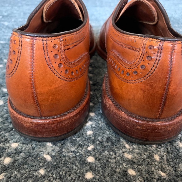 Allen Edmonds Strand Dress Shoe in Walnut Sz. 10 D (medium width) - Picture 2 of 8